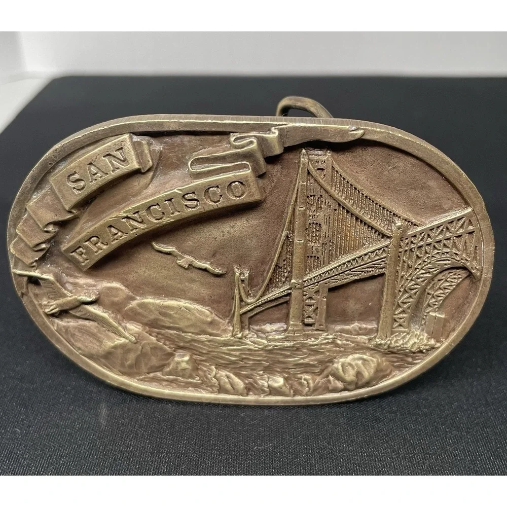 Vintage 1978 Solid Brass Belt Buckle San‎ Francisco GG Bridge Bergamot Brass Q25